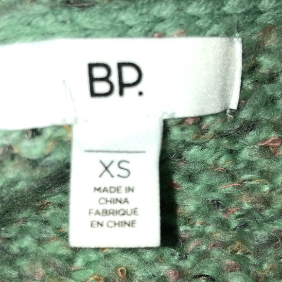 NWT! BP brand soft green v-neck sweater Size XS - Picture 3 of 6